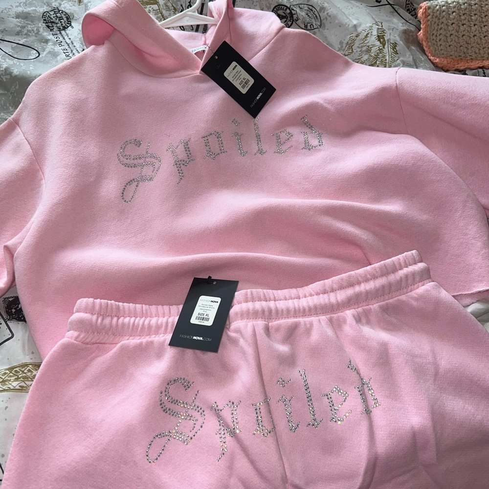 Spoiled set